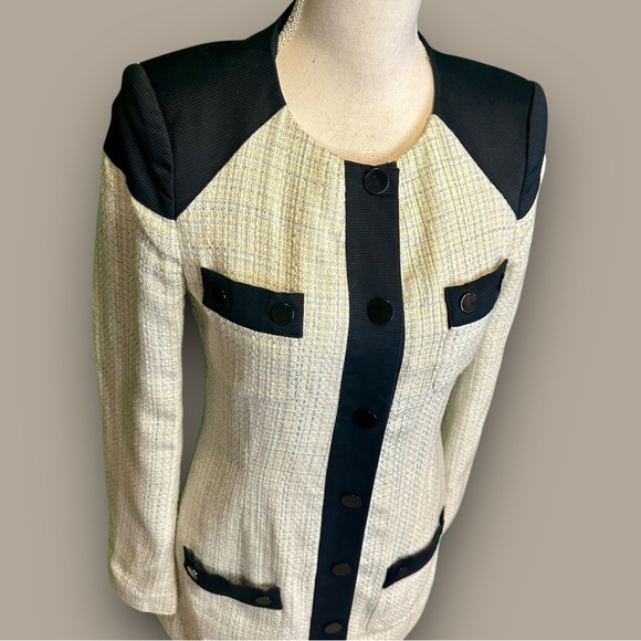 BCBG Paris White & Blue Tweed Oxford Long-Length Snap-Up Pocketed Jacket Size 0 - Picture 13 of 13